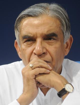 railway-minster-pawan-bansal-dropped-from-the-cabinet