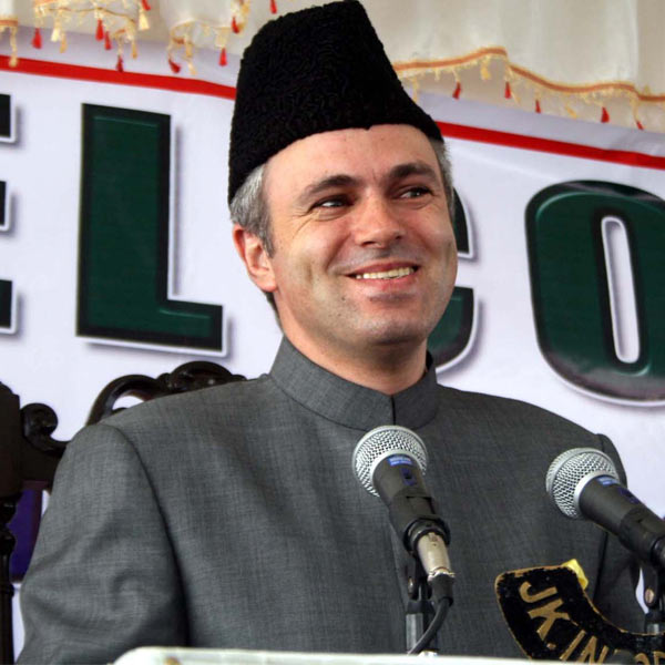 omar-abdullah-offers-sincere-apology-to-sanaullahs-family