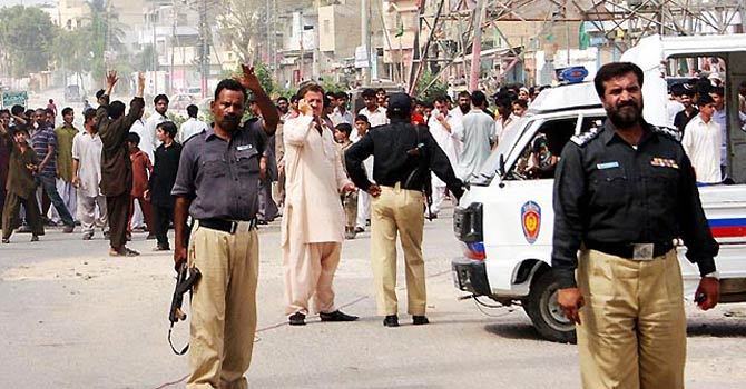 12-killed-in-karachi-blast-on-poll-day-in-pakistan