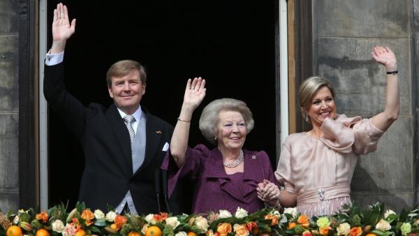 william-alexander-with-princess-beatrixs-formerly-the-queen-of-netherlands-and-wife