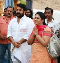 mohanlal-and-poornima-met-after-22-years