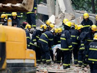 11-die-in-china-building-collapse