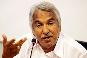 some-people-trying-to-trap-me-oomman-chandi