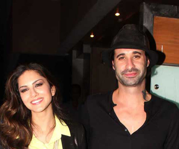 sunny-leone-not-to-act-with-husband-daniel