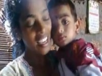 an-ordinary-housewife-chandralekha-singing