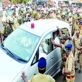 attack-on-cm-ksta-leader-arrested