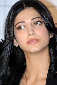 actor-shruti-haasan-was-allegedly-attacked