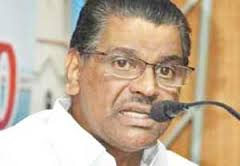 thiruvanchoor-radhakrishnan-visits-kozhikode-jail