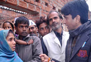 kumar-vishwas-to-help-dalit-woman-rahul-visited
