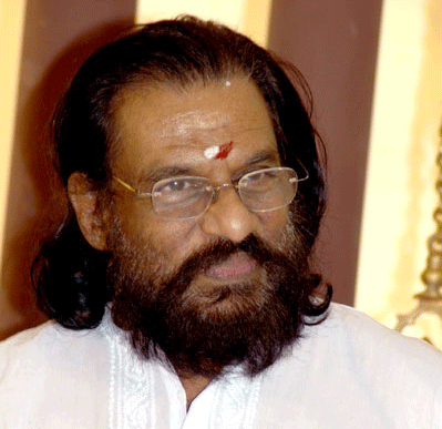 k-j-yeshudas-celebrating-74-birthday-in-mookambika-temple