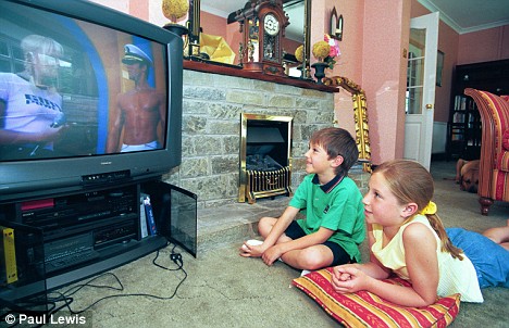 children-who-watch-too-much-tv-may-have-damaged-brain-structures