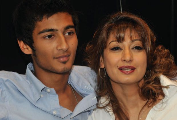 sunanda-was-hoping-for-a-dream-launch-to-her-son-shiv-in-bollywood