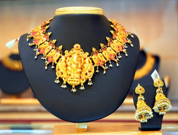 gold-rate-increased-9