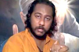 himaval-badranantha-against-amruthananthamayi