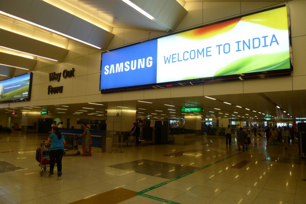 bomb-scare-at-delhi-airports-domestic-terminal