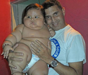 eight-months-old-baby-weighs-19-kgs