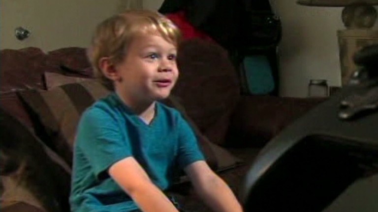 5-year-old-hacks-dads-xbox-account