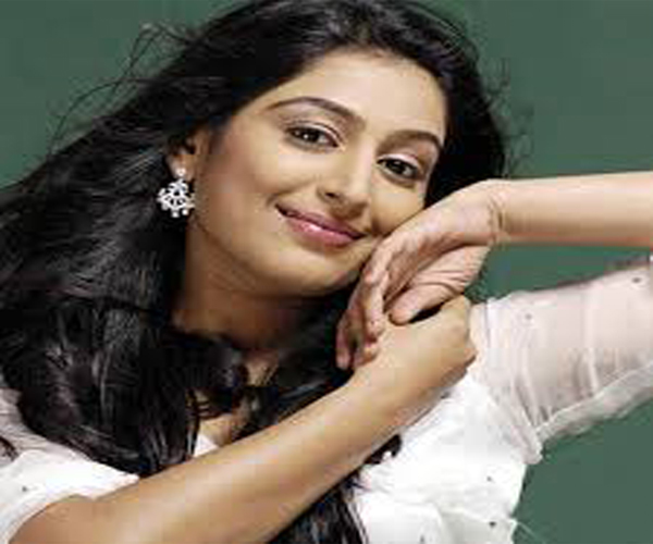 actress-padmapriya-support-homosexuality