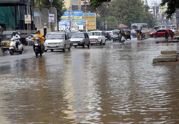 heavy-rain-at-trivandrum-about-10-crores-loss