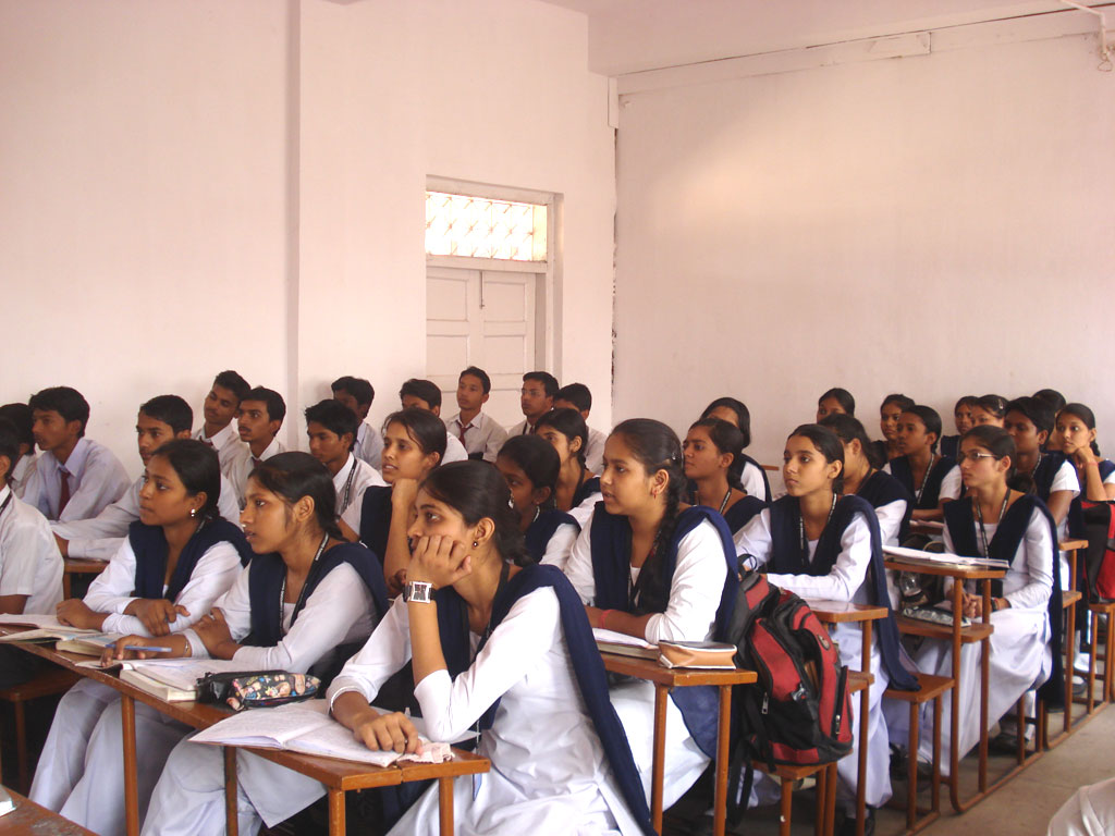 5-day-week-mooted-for-higher-secondary-school