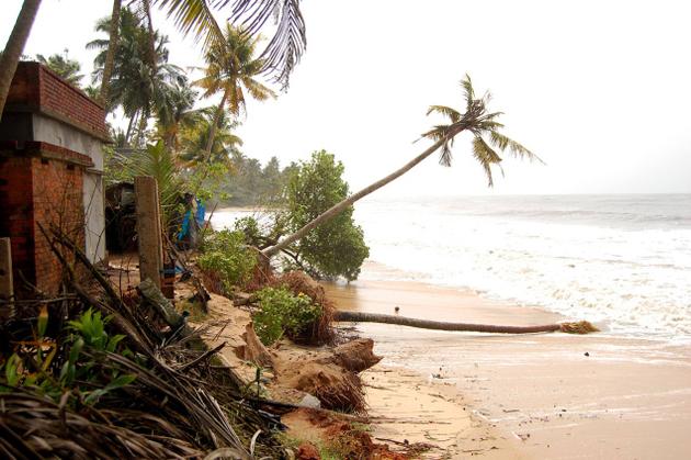 tidal-wave-attack-in-alappuzha