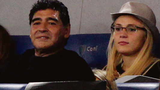 arrest-warrant-against-the-ex-girlfriend-of-football-legend-diego-maradona