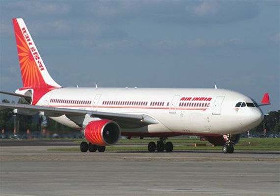 tyre-of-air-india-flight-burst-after-landing-in-karipure-airport