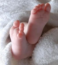 1-years-old-child-dies-after-doctor-operated-with-kitchen-knife