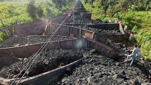 maoist-blow-up-railway-track-in-jharkhand-goods-train-derail
