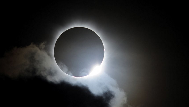 6-days-darkness-in-december-2014%e2%80%b2-totally-fake