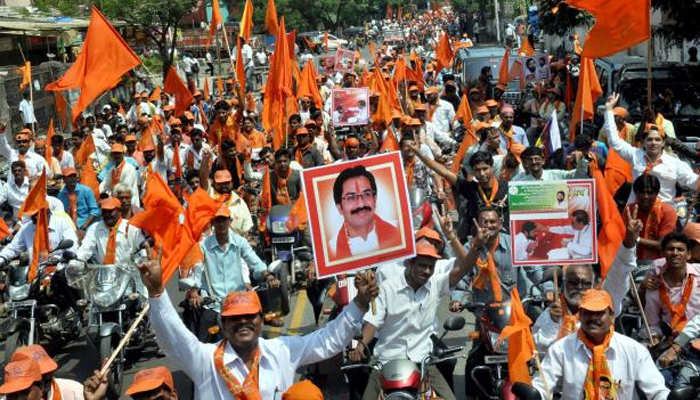 shiv-sena-stirs-controversy-urges-hindu-families-to-have-10-children