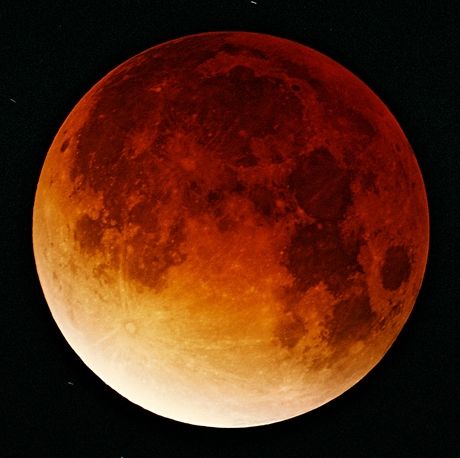 total-lunar-eclipse-today