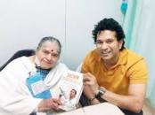 sachin-calls-autobiography-his-second-innings-gives-first-copy-to-his-mother