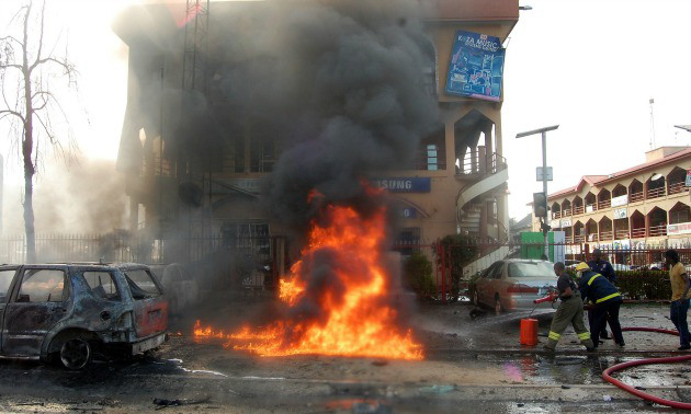 explosion-at-nigeria-school-assembly-kills-48