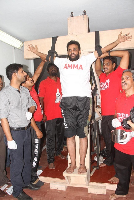 man-nails-himself-to-cross-to-pray-for-jayalalithaas-return-as-cm