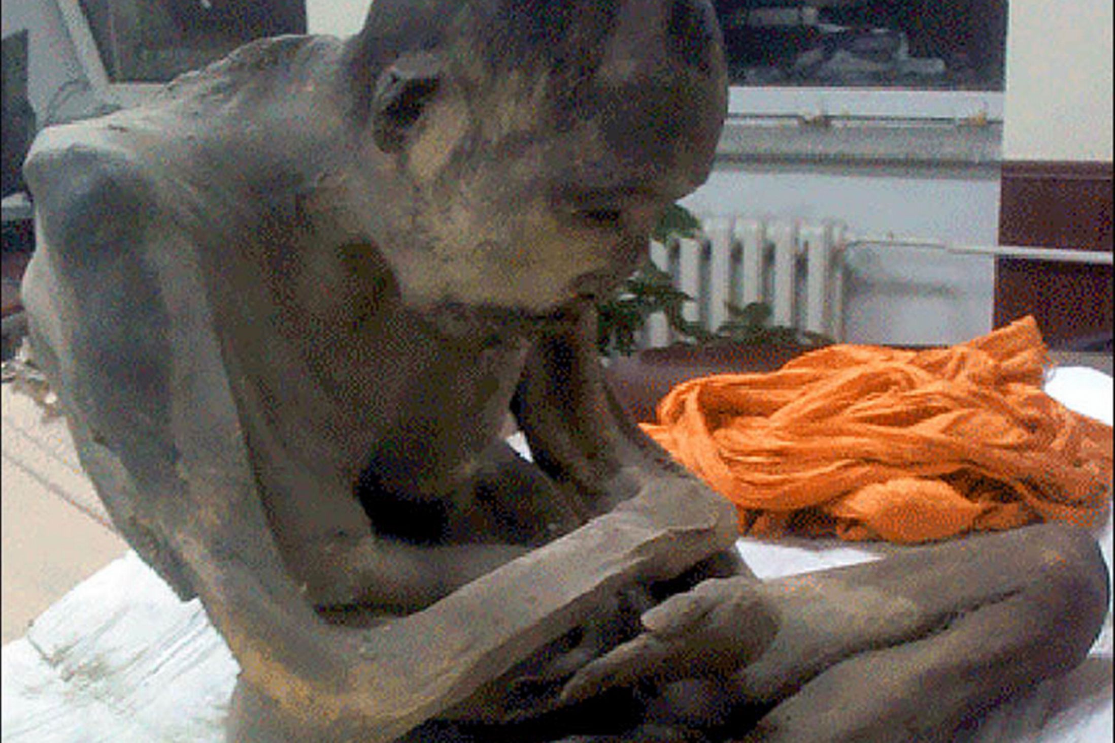 mummified-200-year-old-monk-found-in-mongolia-in-very-deep-meditation-buddhist-academic