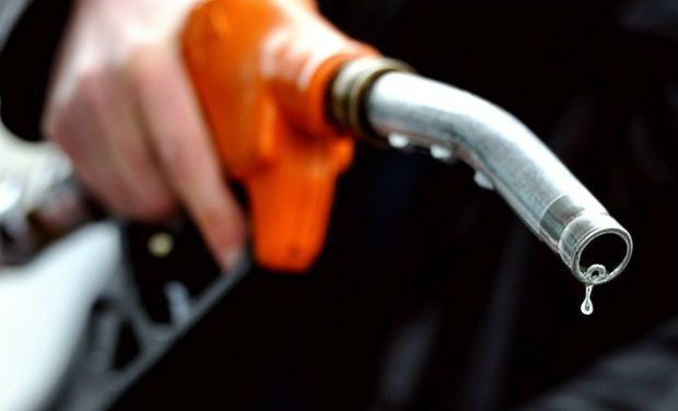 petrol-diesel-prices-reduced-in-india