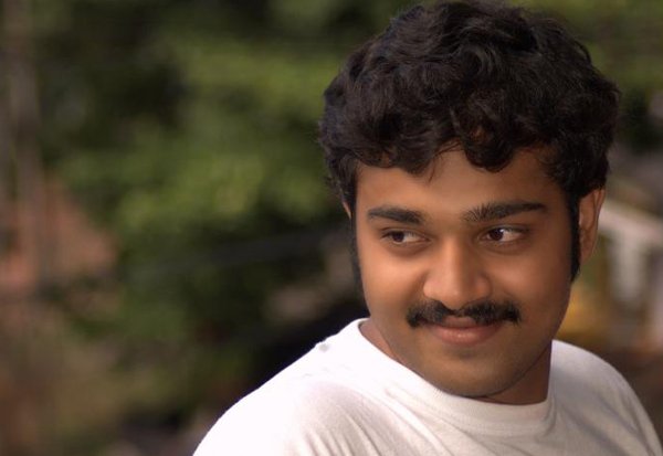 malayalam-serial-actor-sarath-kumar-died-in-accident