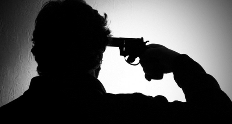 class-9-boy-shoots-self-after-father-bans-facebook-chat