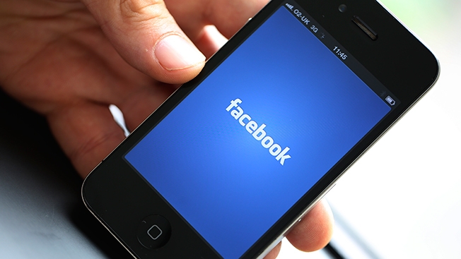 facebook-working-on-truecaller-rival-report