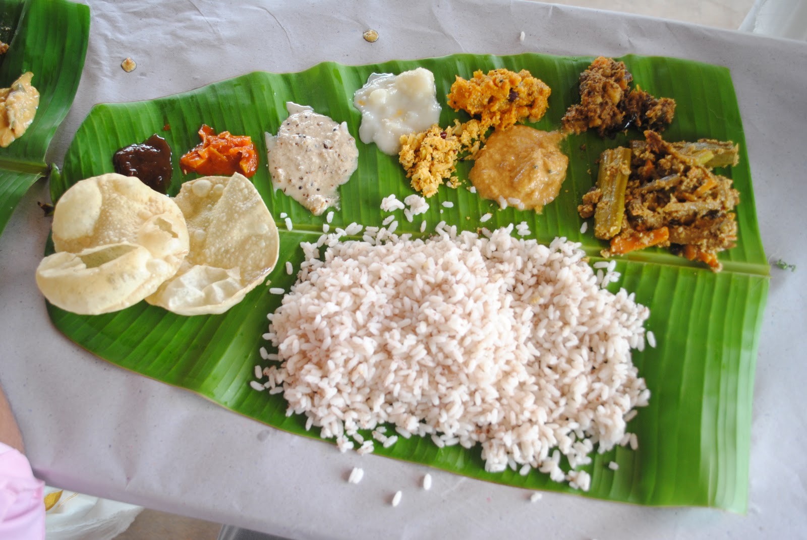 why-people-eat-with-their-hands-in-kerala