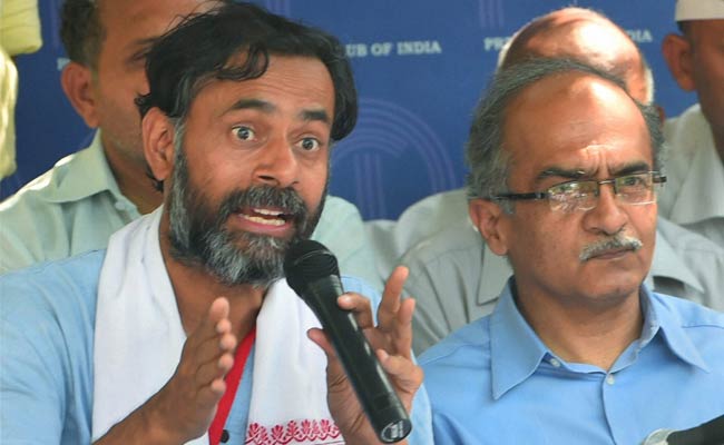 aap-expels-rebel-leaders-yogendra-yadav-prashant-bhushan