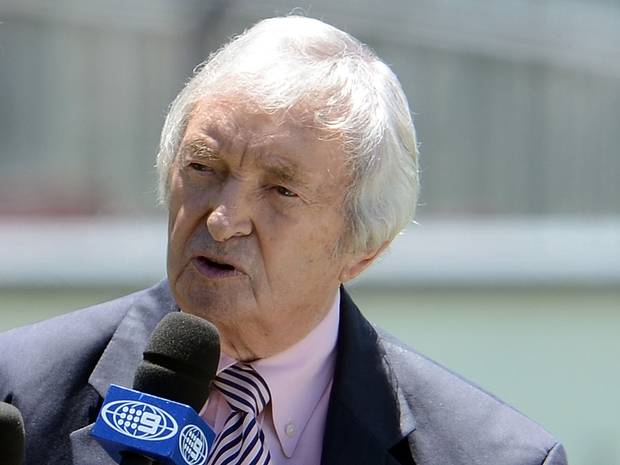 former-australia-cricket-captain-richie-benaud-dies-at-84