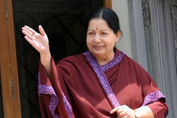 jayalalithaa-invited-to-form-government-in-tamil-nadu-after-chief-minister-o-panneerselvam-resigns