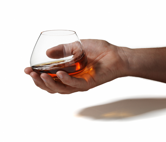 this-strange-whiskey-treatment-is-being-given-to-cure-patients-of-alcohol-poisoning