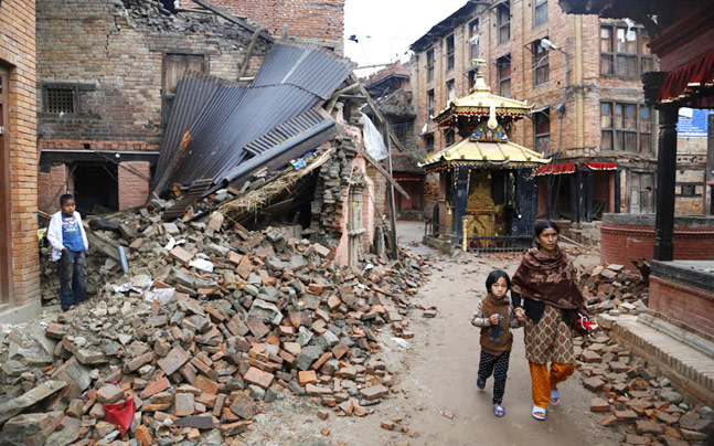 5-3-magnitude-earthquake-rocks-nepal