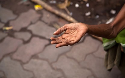 beggar-with-rs-10-crore-in-bank-account-held-for-begging-in-kuwait