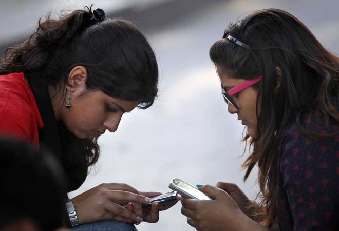 videocon-will-offer-free-1gb-mobile-data-to-women-subscribers
