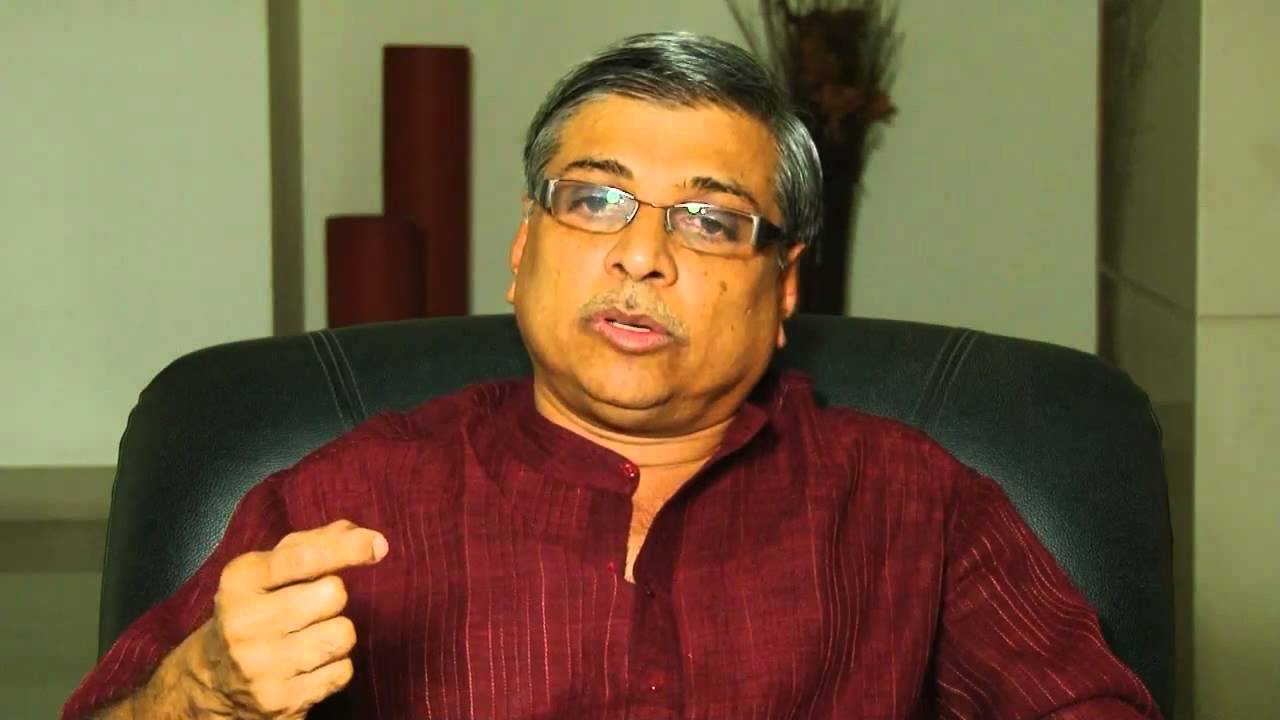 director-kamal-against-premam-movie