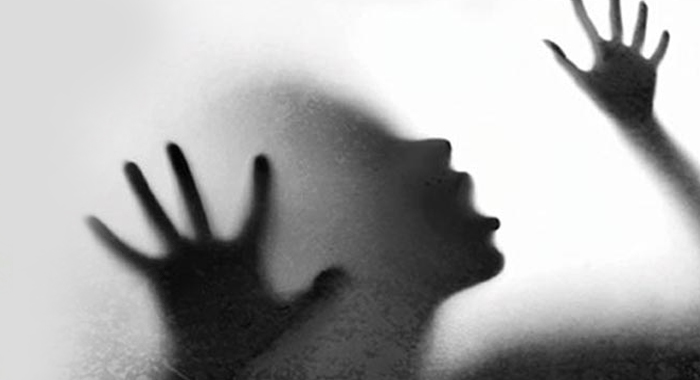 rape-victim-in-india-asked-t-balance-heavy-rock-on-head